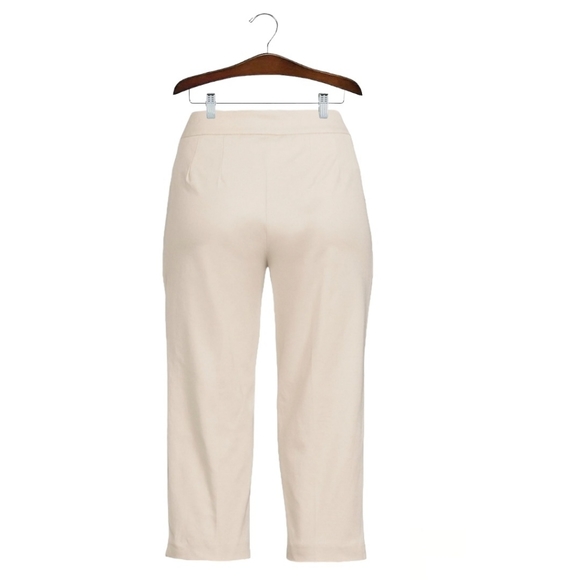 Women's Mid-Rise Button Fly Capri Pants - Picture 2 of 2